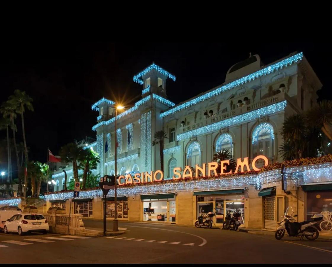 Vasca Idromassaggio, Appartamento Incantevole Санремо Экстерьер фото